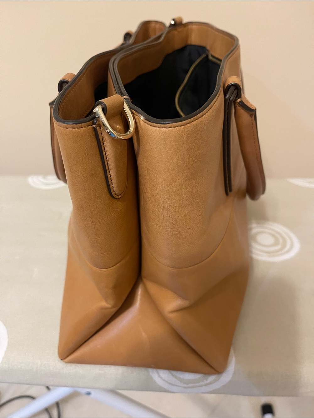 Authentic Coach Cognac Leather Tote with Double Handles - Picture 2 of 5